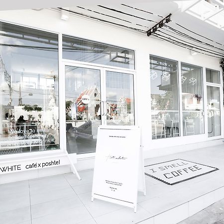 Hostel Flat White Cafe X Poshtel Lampang Exterior foto