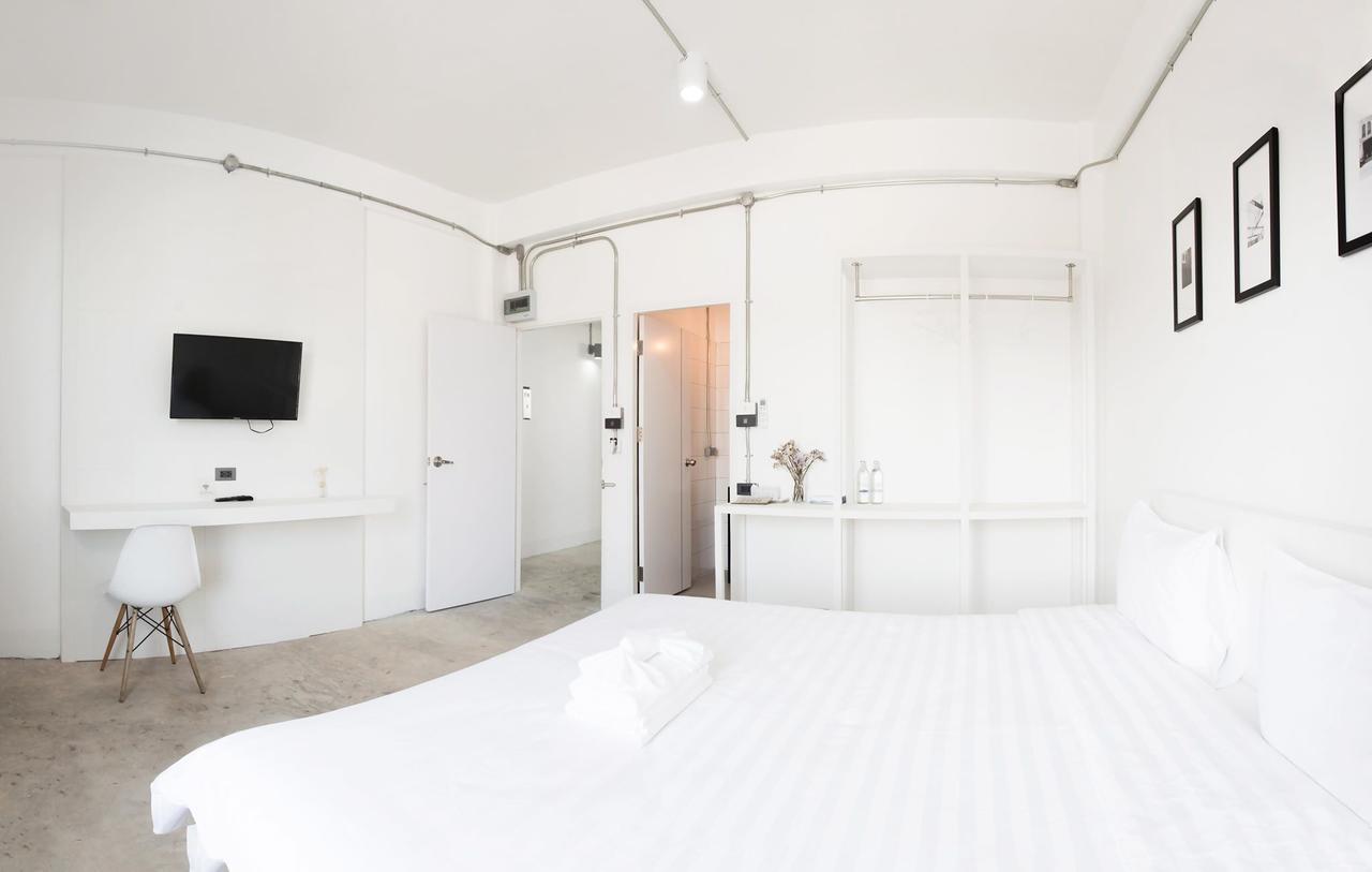 Hostel Flat White Cafe X Poshtel Lampang Exterior foto