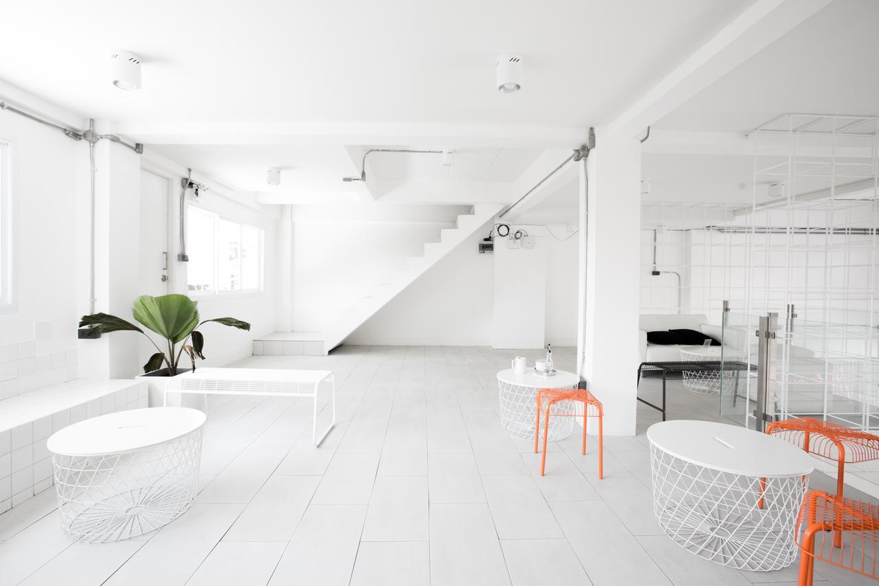 Hostel Flat White Cafe X Poshtel Lampang Exterior foto